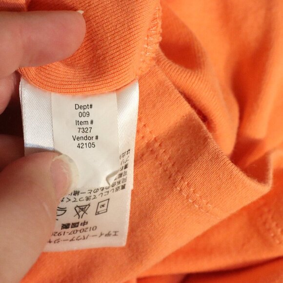 Eddie Bauer short sleeved, orange peach tshirt, v neck, size Large - Picture 6 of 8